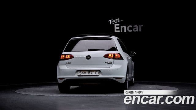 Volkswagen Гольф 7세대, 2014 4