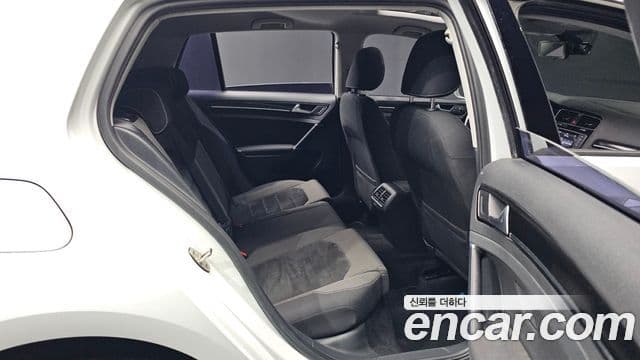 Volkswagen Гольф 7세대, 2014 12