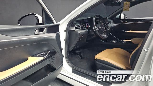 Kia K5 гибрид 3세대 Prestige, 2023 10