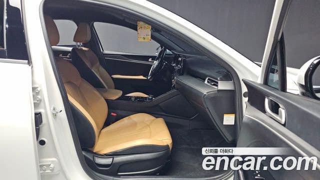 Kia K5 гибрид 3세대 Prestige, 2023 11