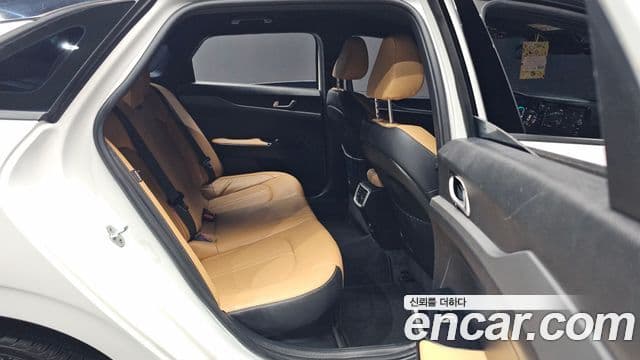 Kia K5 гибрид 3세대 Prestige, 2023 12