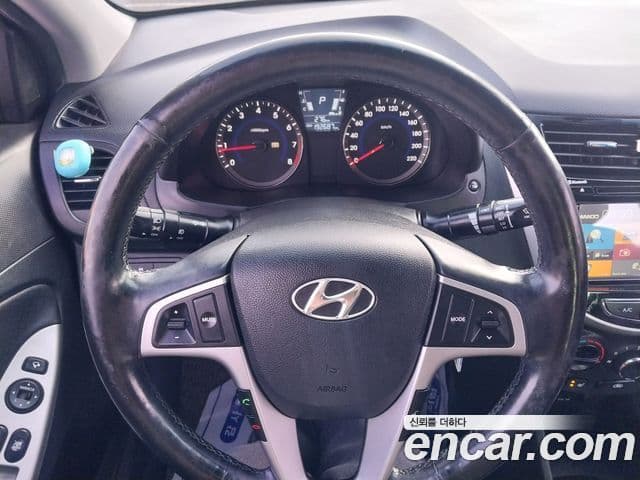 Hyundai Accent(новый кузов / новое поколение) Modern, 2014 12