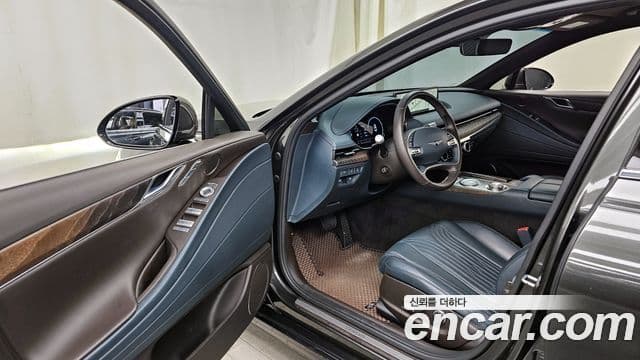 Genesis G80 (RG3) бензин 2.5 турбо AWD, 2022 10