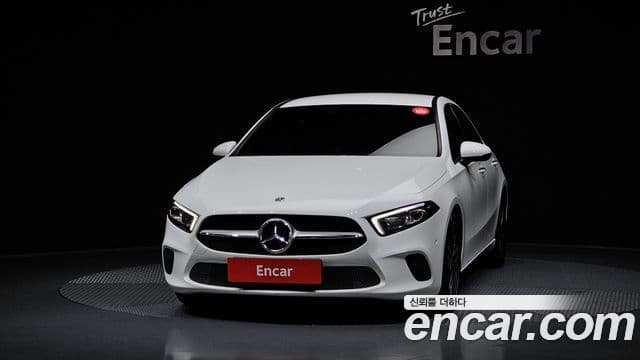 Mercedes-Benz A-класс W177 A200d седан, 2021 3