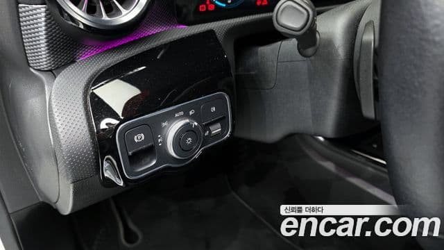 Mercedes-Benz A-класс W177 A200d седан, 2021 16