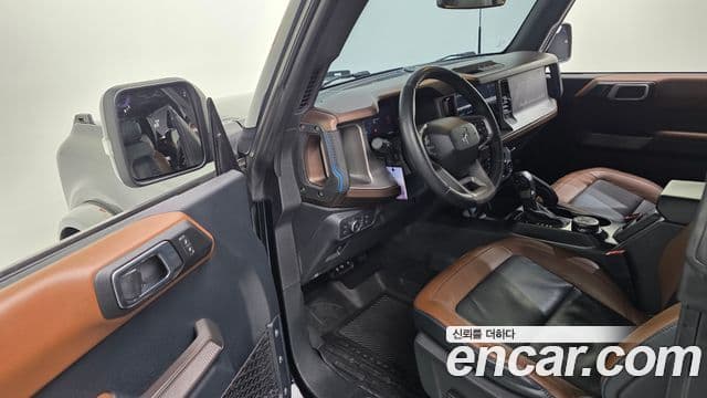 Ford Bronco 6세대 2.7 outer Banks, 2022 11