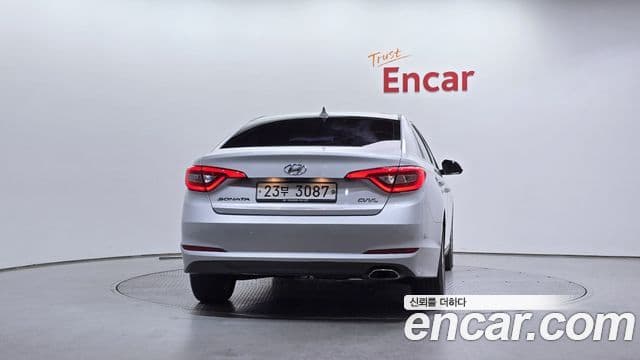 Hyundai LF Sonata 2.0 Smart, 2015 4