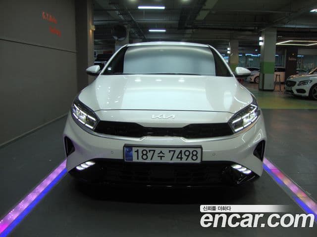 Kia The / новый New K3 2세대 Signature, 2023 1