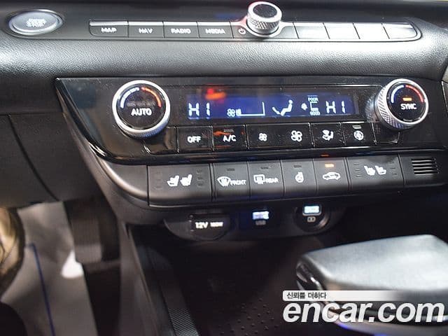 Hyundai Avante (CN7) Inspiration, 2023 10