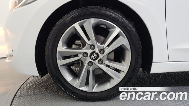 Hyundai Avante AD 1.6 GDI Value Plus, 2018 все фото