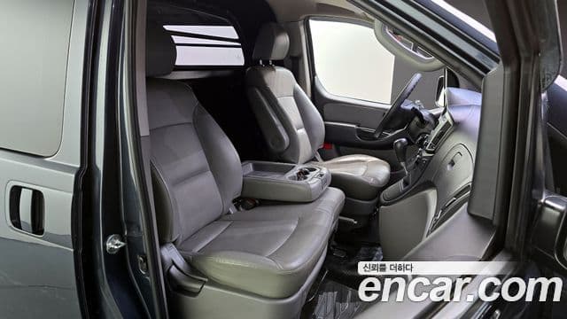 Hyundai Grand Starex Smart, 2017 12