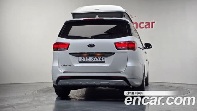 Kia All New Carnival Prestige, 2016 4