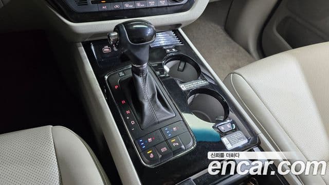 Kia All New Carnival Prestige, 2016 9