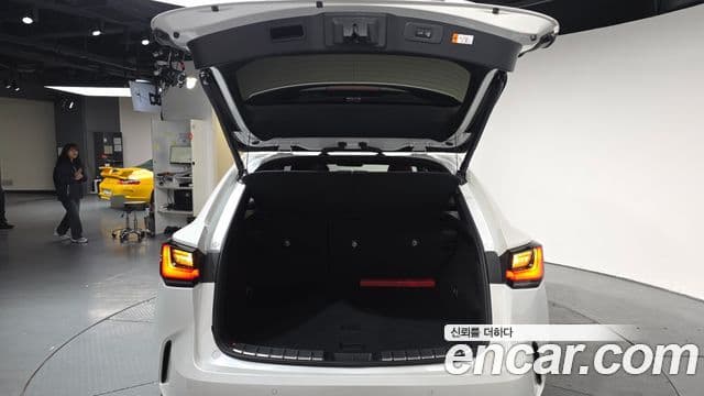 Lexus NX350h 2세대 Premium, 2025 20