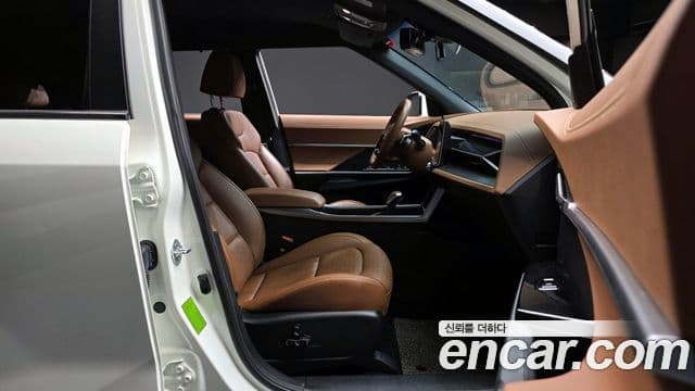 KG모빌리티(SsangYong) Torres T7, 2023 10