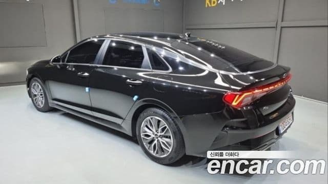 Kia K5 гибрид 3세대 Prestige, 2021 4