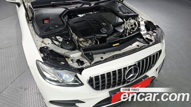 Mercedes-Benz E-класс W213 E220d кабриолет, 2019 6