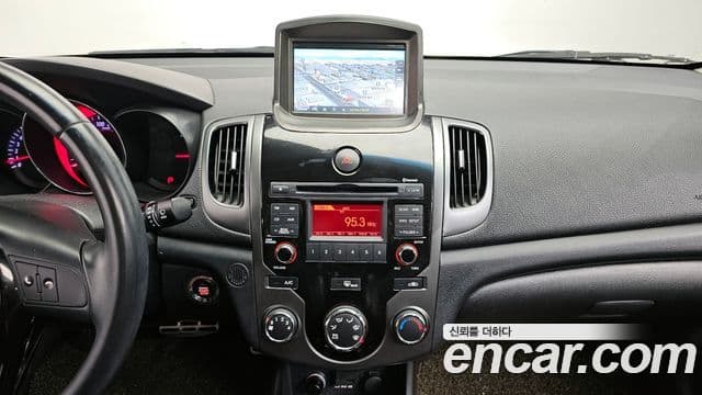 Kia Forte купе Prestige, 2013 15