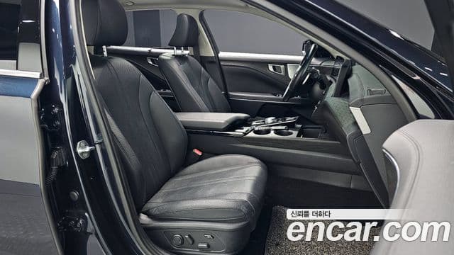 Kia K8 Prestige(арендный автомобиль), 2022 10