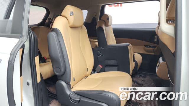 Kia Carnival 4세대 Prestige, 2023 12