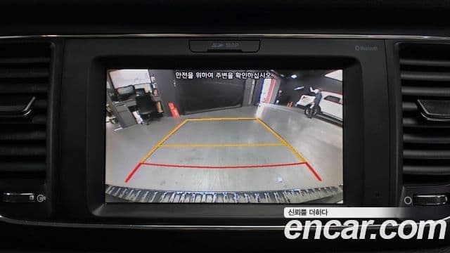 Kia The / новый New Carnival Luxury, 2019 16