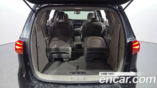 Kia The / новый New Carnival Luxury, 2019 20