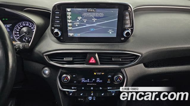 Hyundai Santa Fe TM Exclusive, 2019 19