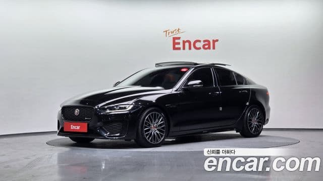 Jaguar XE D180 R-Dynamic S, 2020 1