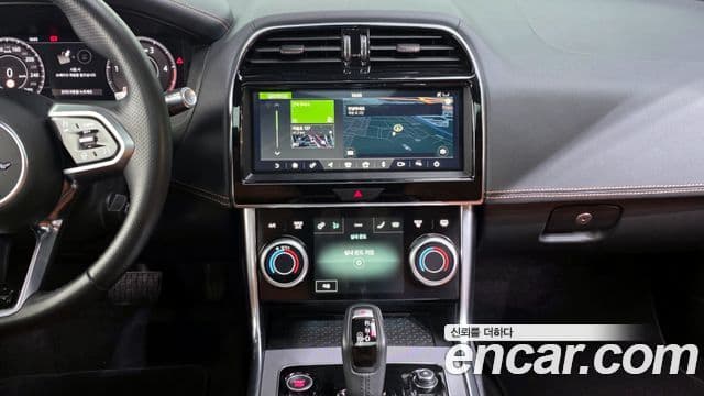 Jaguar XE D180 R-Dynamic S, 2020 14