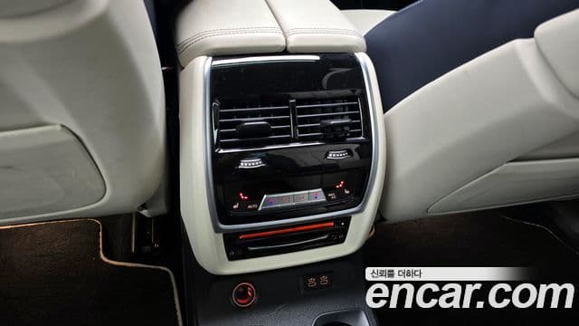 BMW X7 (G07) xDrive 30d Design Pure Excellence first Edition 6인승, 2019 18