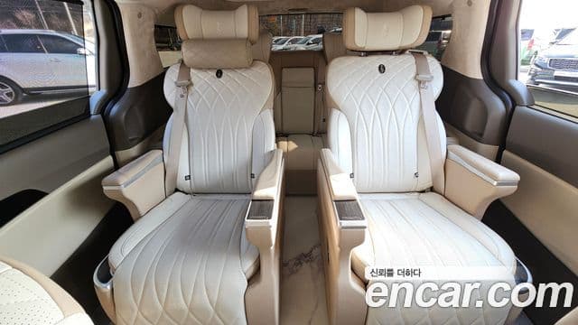 Kia Carnival 4세대 бензин 9인승 High Limousine(компания по спецнадстройкам), 2023 12