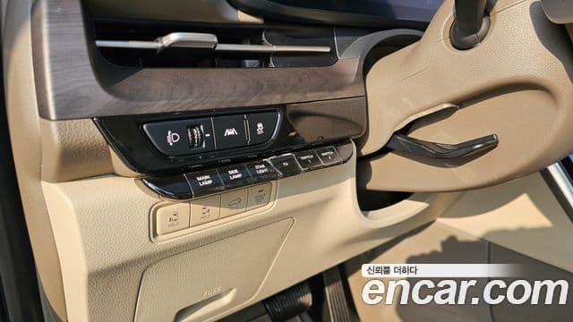 Kia Carnival 4세대 бензин 9인승 High Limousine(компания по спецнадстройкам), 2023 16