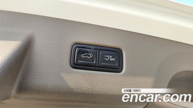 Kia Carnival 4세대 бензин 9인승 High Limousine(компания по спецнадстройкам), 2023 18
