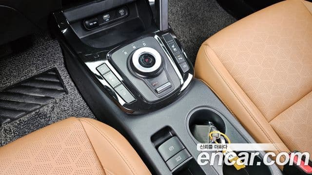 Kia The / новый New Seltos Signature, 2024 9