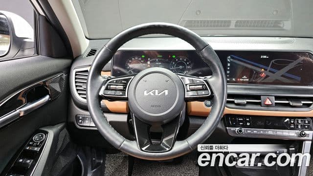 Kia The / новый New Seltos Signature, 2024 13