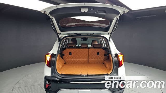 Kia The / новый New Seltos Signature, 2024 20