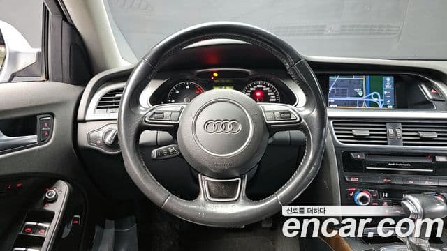 Audi New A4 B8, 2016 13