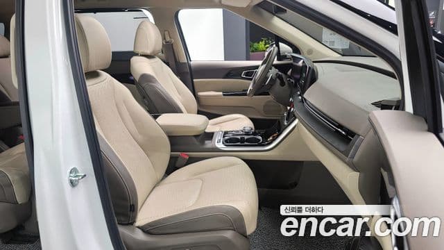 Kia Carnival 4세대 Signature, 2023 10
