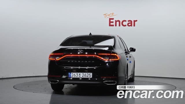 Hyundai Grandeur IG 3.0 LPi Modern (арендный автомобиль), 2018 4