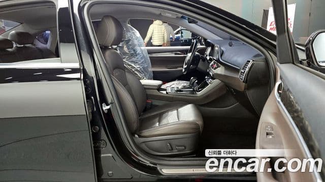 Hyundai Grandeur IG 3.0 LPi Modern (арендный автомобиль), 2018 11