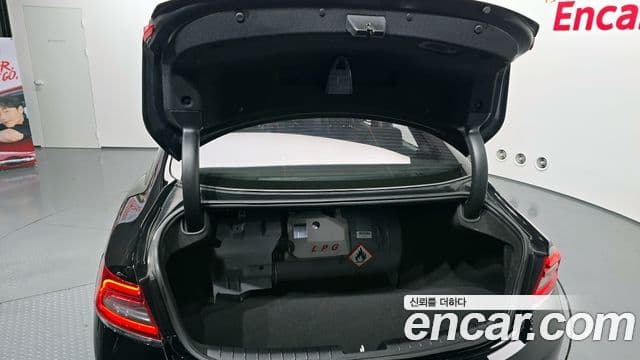 Hyundai Grandeur IG 3.0 LPi Modern (арендный автомобиль), 2018 20