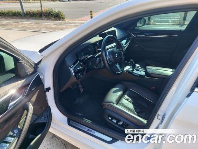 BMW 5시리즈 (G30) 530i M Sport, 2022 9
