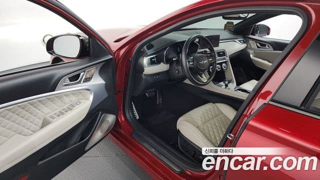 Genesis The / новый New G70, 2023 10