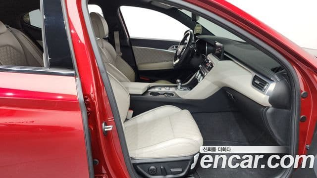 Genesis The / новый New G70, 2023 11