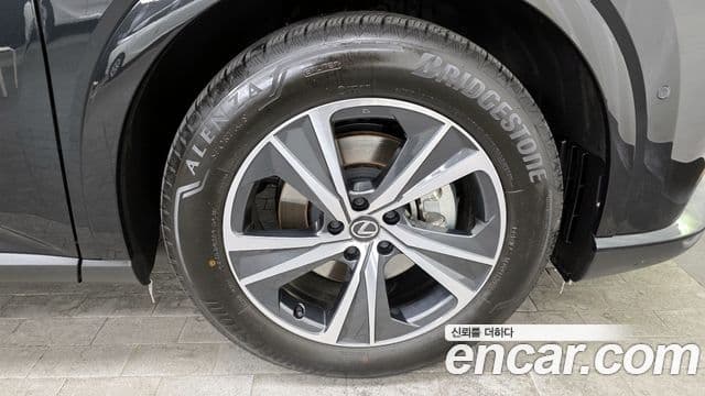 Lexus RX350h 5세대 Premium, 2025 все фото