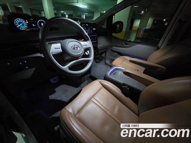 Hyundai Staria Inspiration, 2024 4