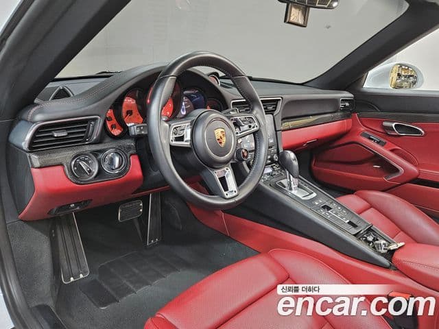 Porsche 911 991, 2018 7