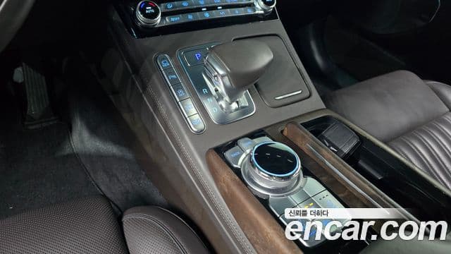 Genesis G90 Prestige, 2019 9