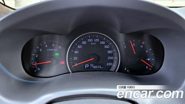 Kia Carnival R топовая версия, 2013 8