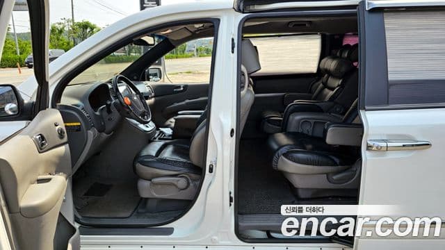 Kia Carnival R топовая версия, 2013 11